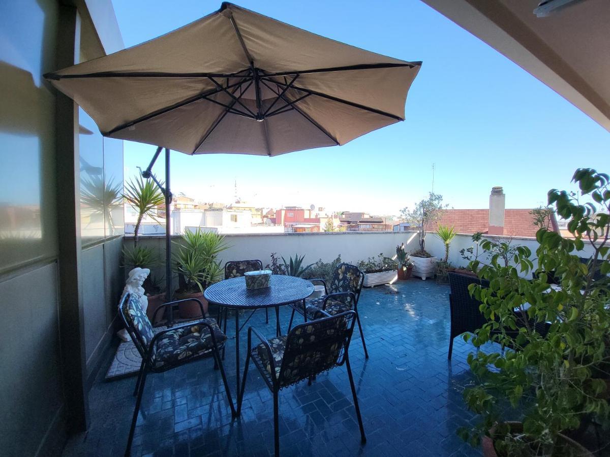 Boutique Maison - Pentimalli 84 Рим Экстерьер фото